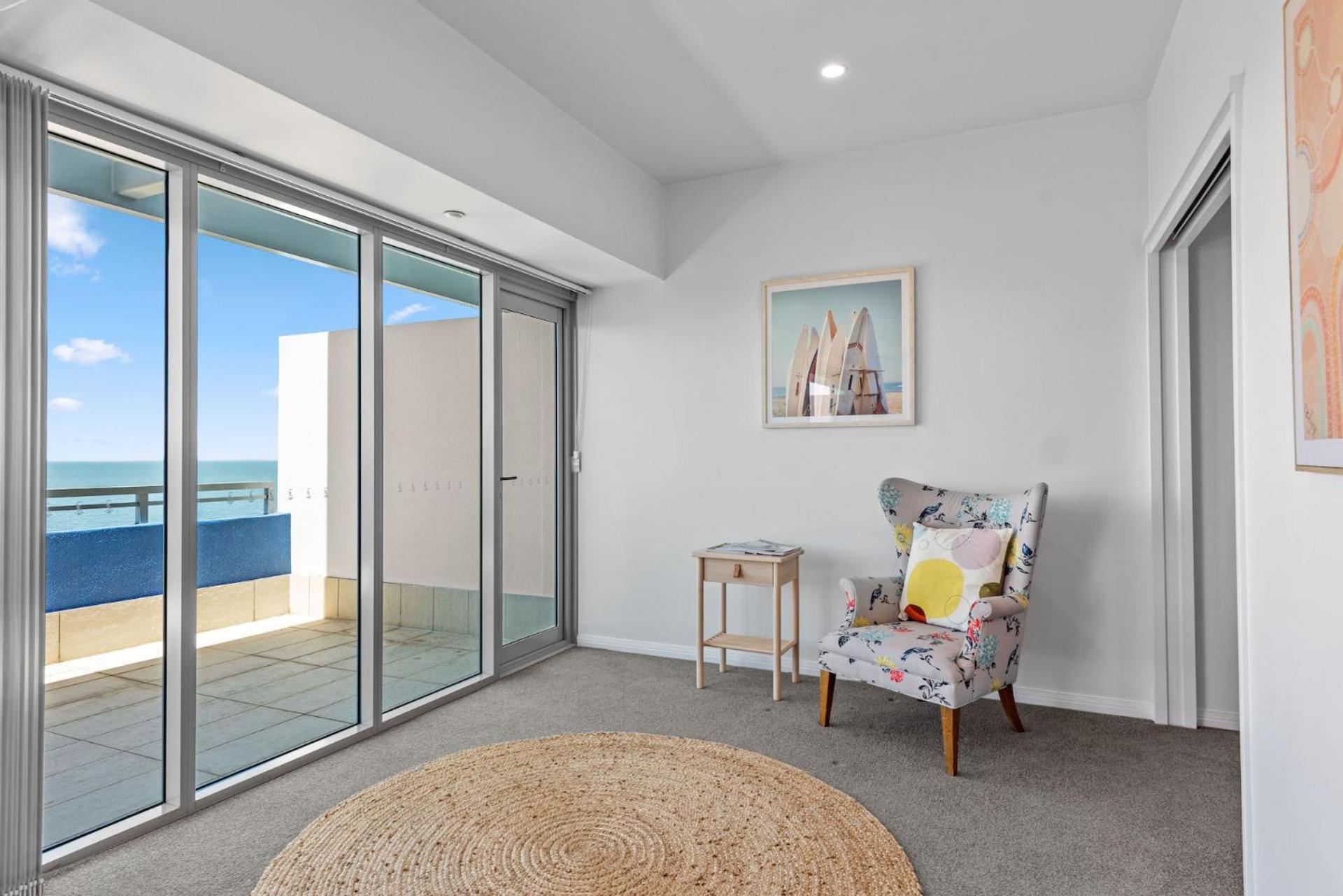 רדקליף Proximity Waterfront Apartments מראה חיצוני תמונה