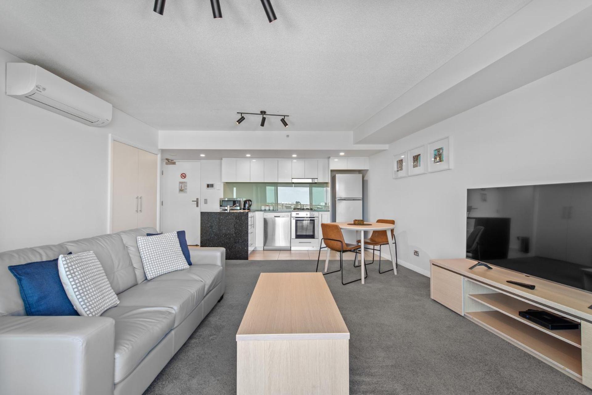 רדקליף Proximity Waterfront Apartments מראה חיצוני תמונה