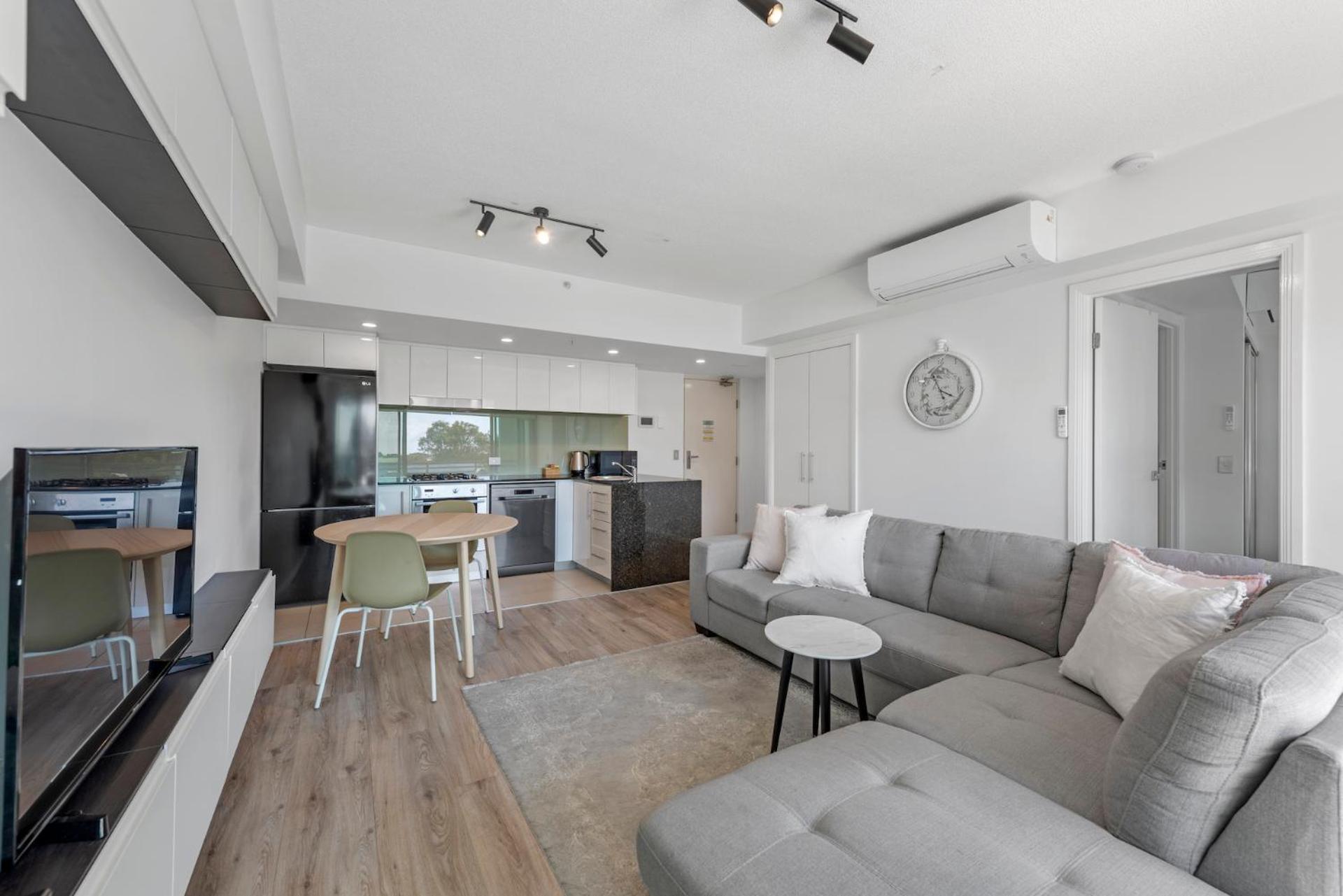 רדקליף Proximity Waterfront Apartments מראה חיצוני תמונה