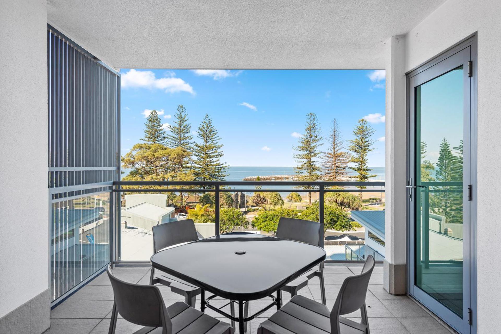 רדקליף Proximity Waterfront Apartments מראה חיצוני תמונה