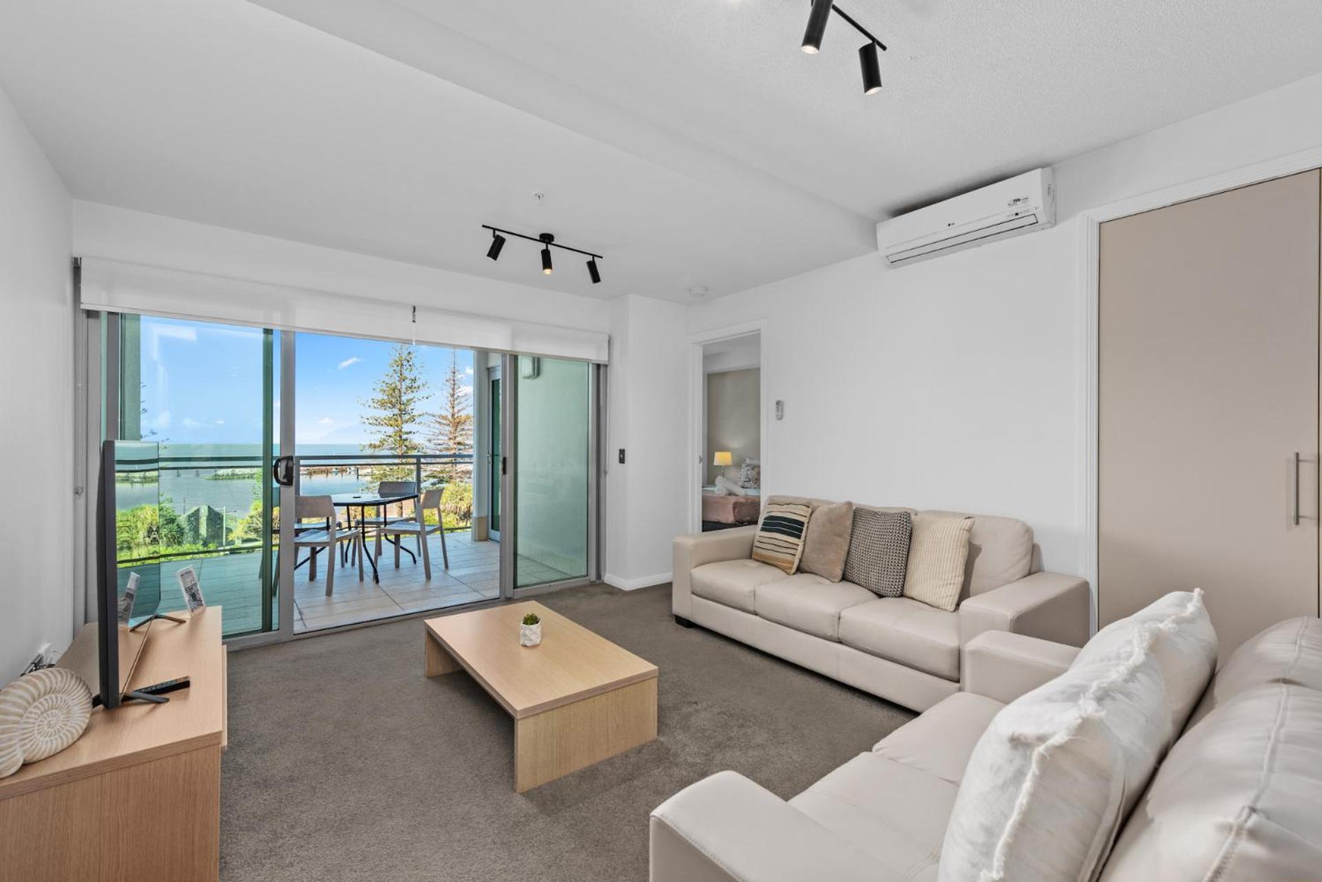 רדקליף Proximity Waterfront Apartments מראה חיצוני תמונה