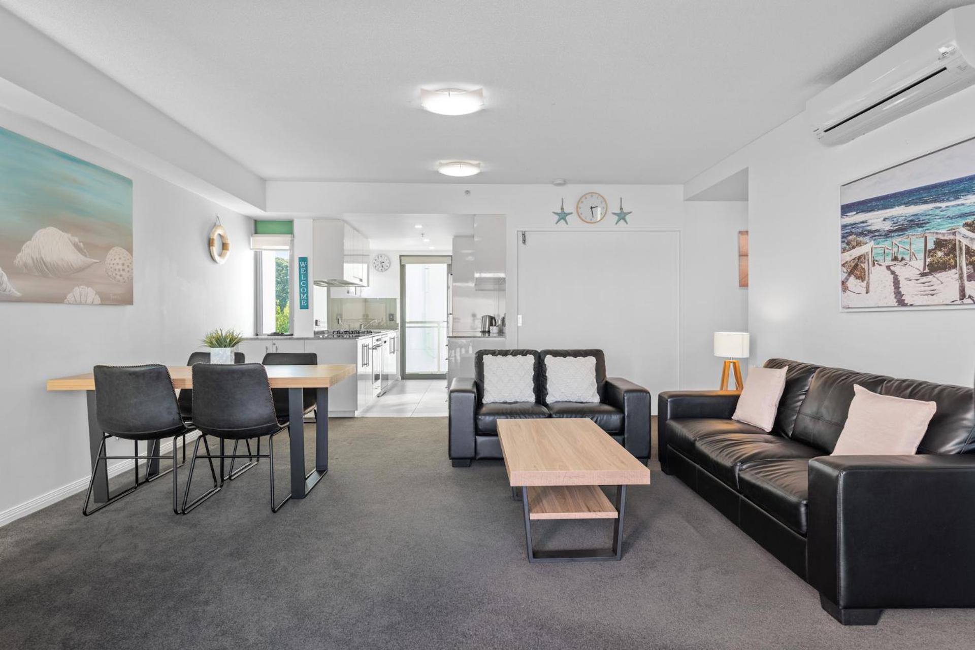 רדקליף Proximity Waterfront Apartments מראה חיצוני תמונה