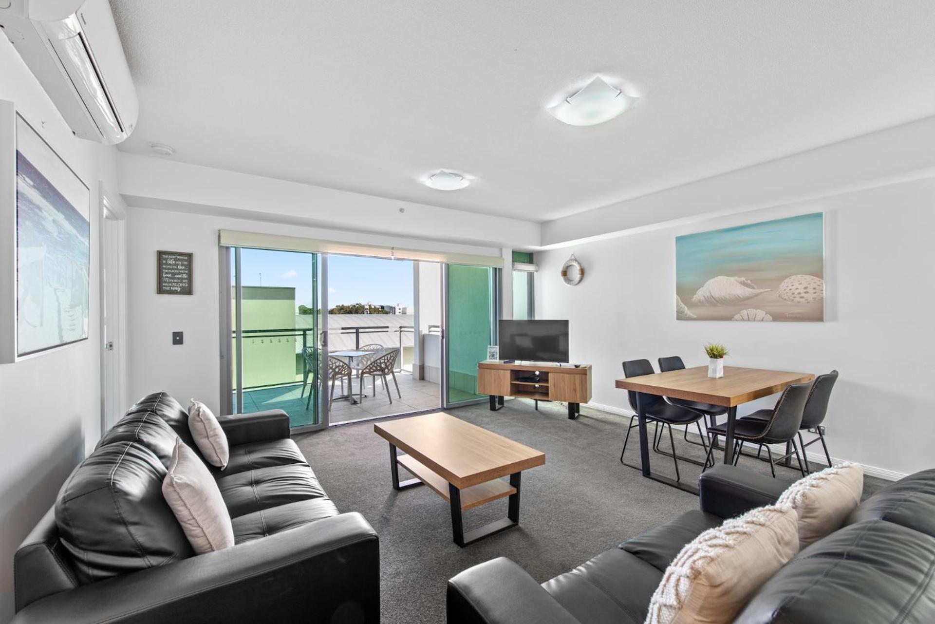 רדקליף Proximity Waterfront Apartments מראה חיצוני תמונה