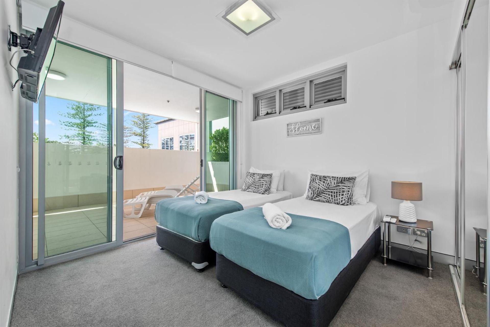 רדקליף Proximity Waterfront Apartments חדר תמונה